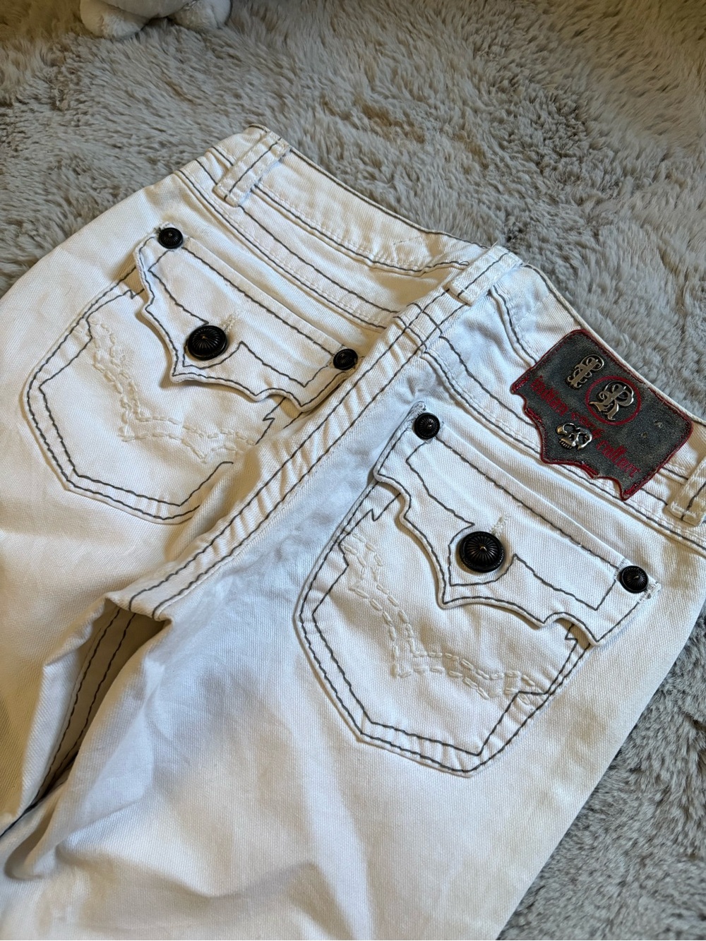 True Religion/JRC Indian Rock Culture White Denim Jeans with Skull Logo Patch - Picture 2 of 6